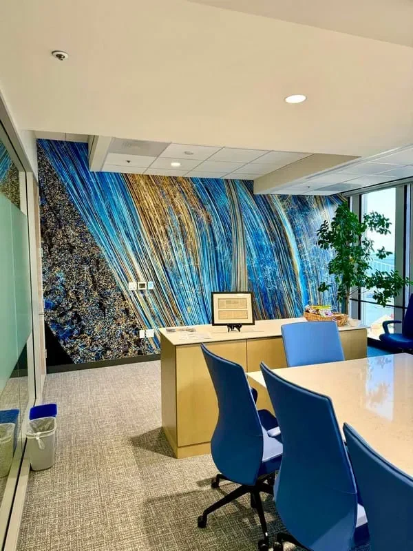 Commercial wallcovering installation for offices and businesses